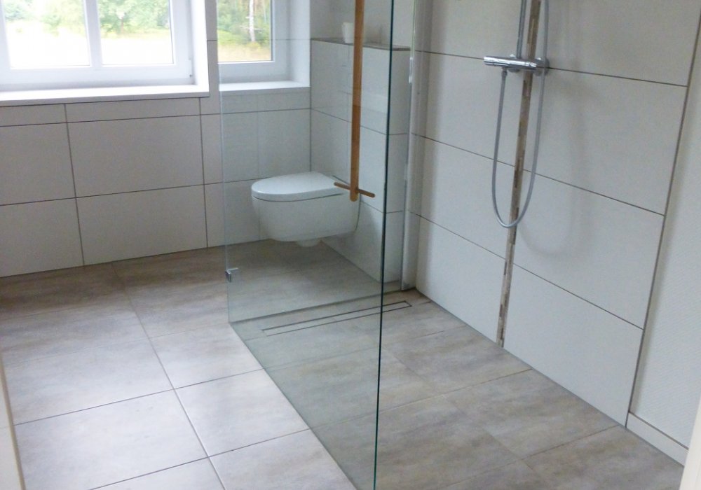 eines der Badezimmer