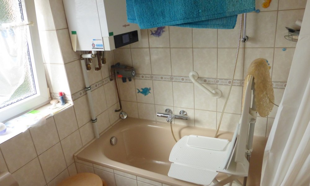 REH im beliebten Elze, zentrale Lage mit Einliegerwohnung